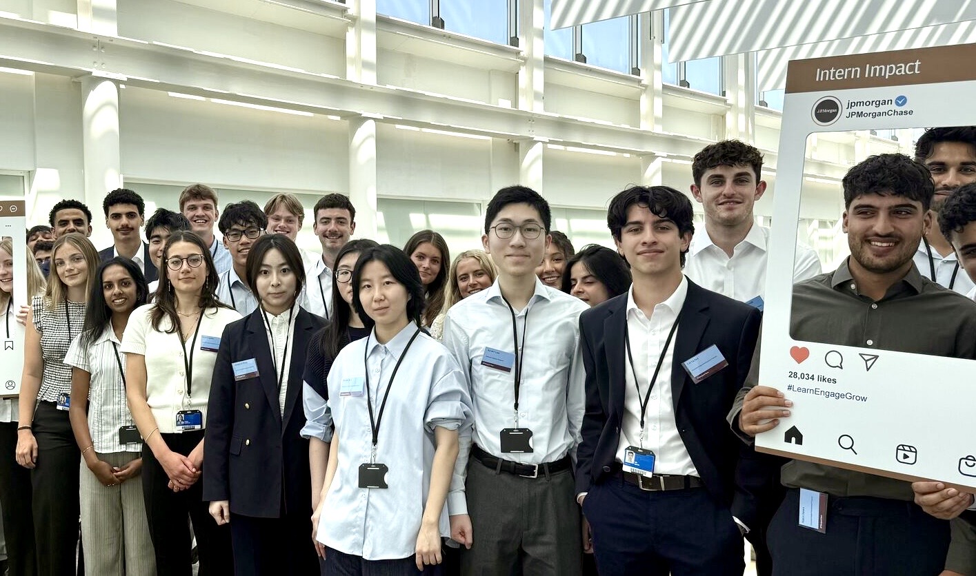Tom Lam with fellow JPMorganChase software engineering interns